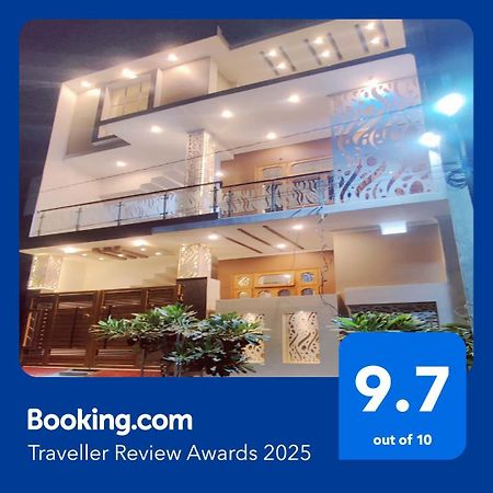 Blessing'S Home Stay 5 Bedrooms Luxury Villa Exquisite 5 Bedroom Villa Ideal Family Home Stay With Spacious Living 勒克瑙 外观 照片