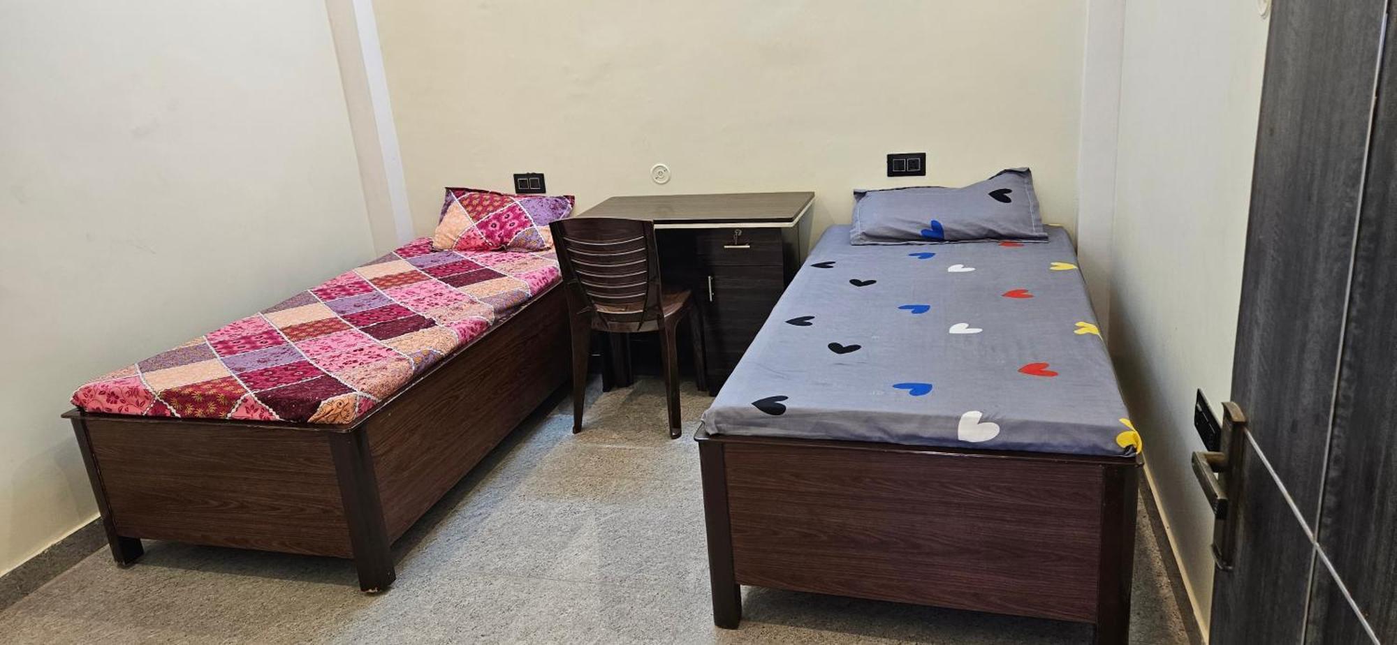 Blessing'S Home Stay 5 Bedrooms Luxury Villa Exquisite 5 Bedroom Villa Ideal Family Home Stay With Spacious Living 勒克瑙 外观 照片