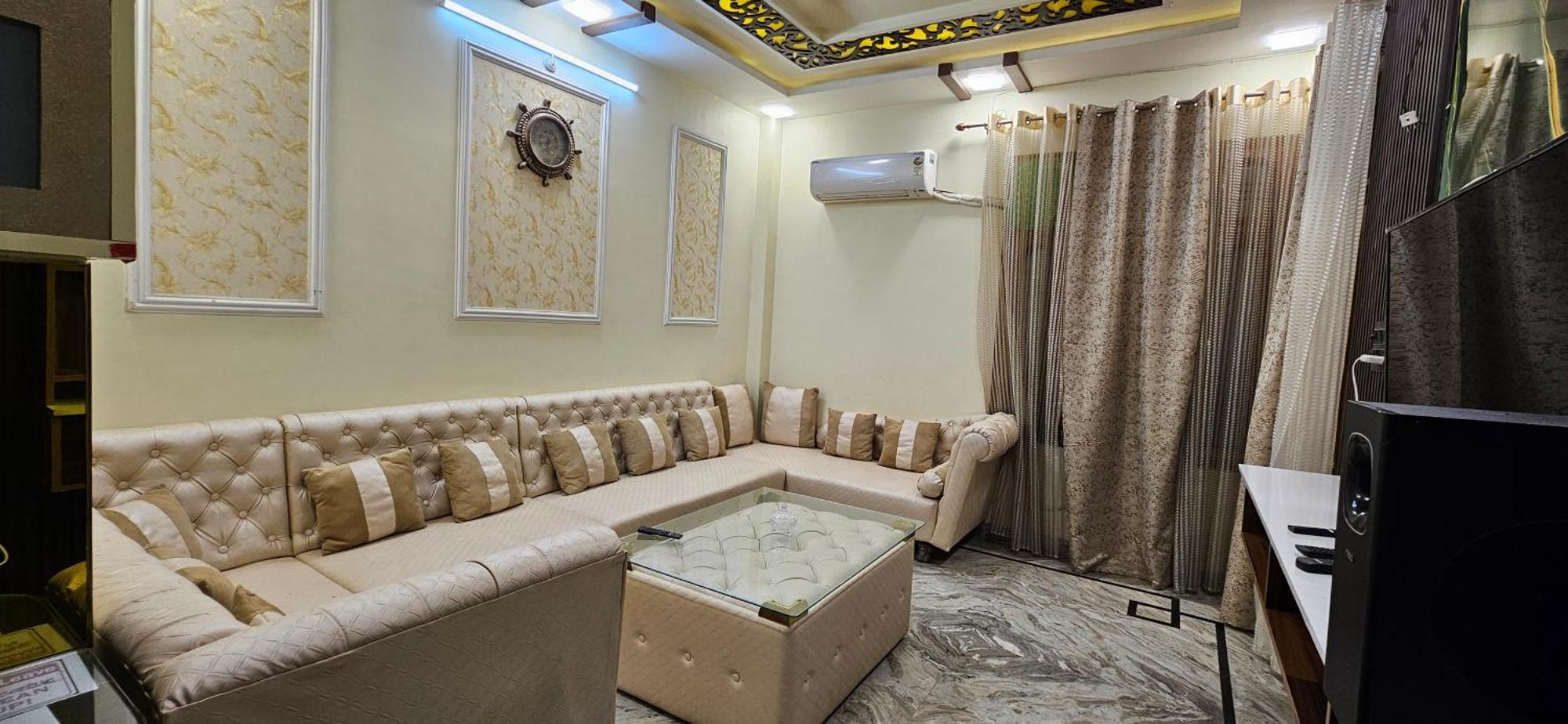 Blessing'S Home Stay 5 Bedrooms Luxury Villa Exquisite 5 Bedroom Villa Ideal Family Home Stay With Spacious Living 勒克瑙 外观 照片